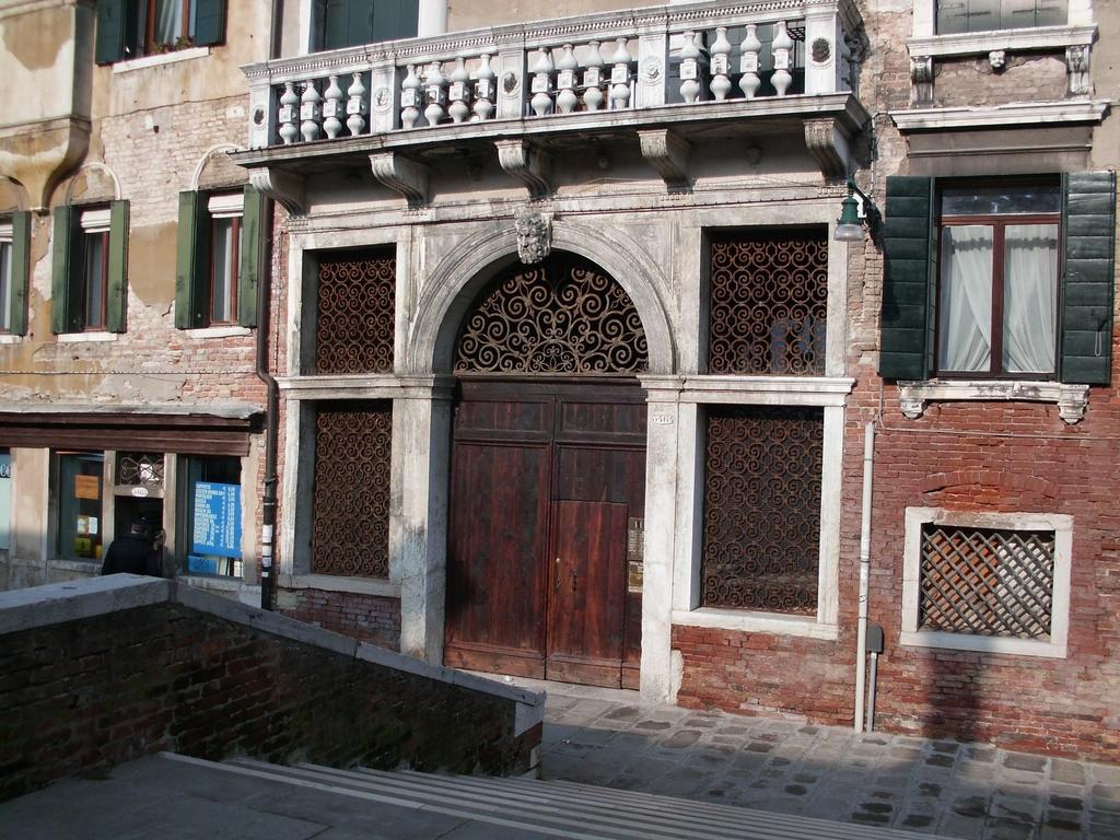 Appartamenti Inside Palazzo Foscarini Venedig Exterior foto